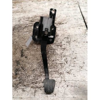 PEDAL EMBRAGUE 