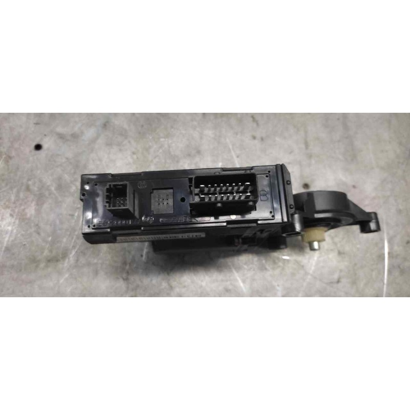 Recambio de motor elevalunas delantero izquierdo para peugeot 307 (s1) referencia OEM IAM 9634457580 990830101 - Gris 2