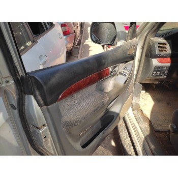 toyota land cruiser (j12) del año 2003