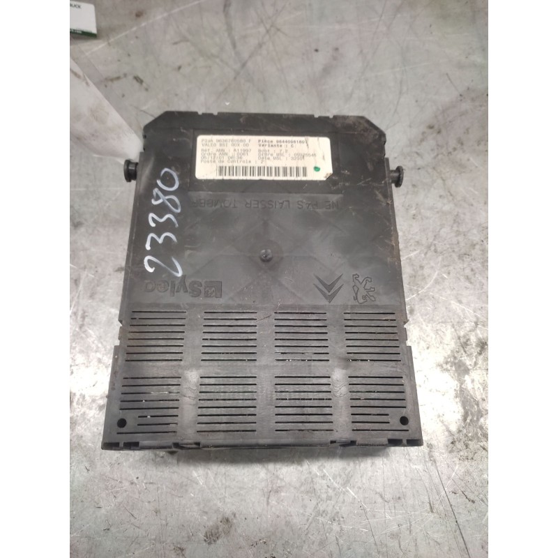Recambio de caja reles / fusibles para peugeot 307 (s1) 1.6 16v cat referencia OEM IAM - Gris 2