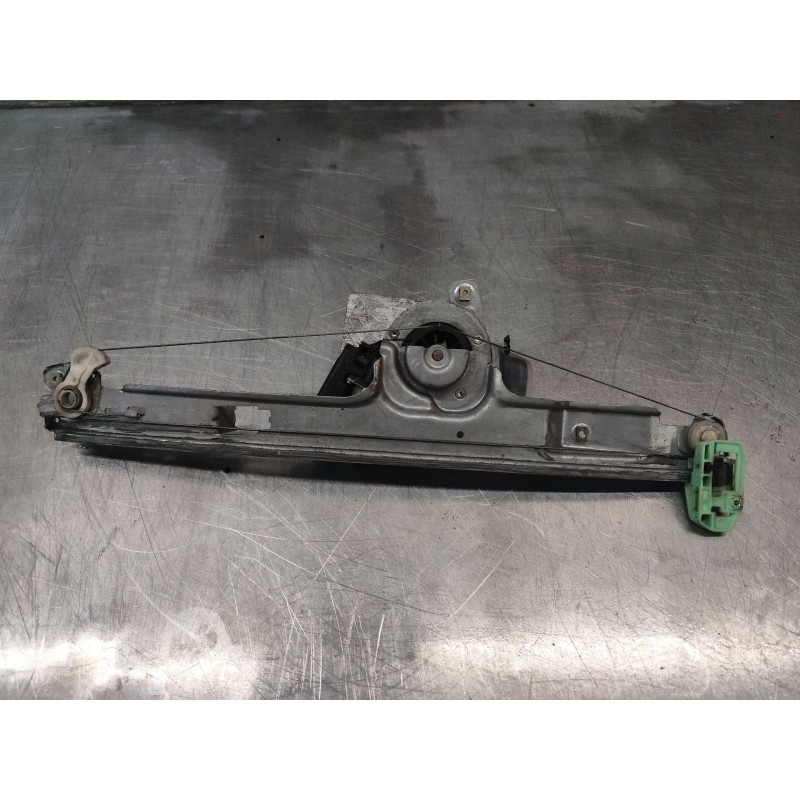 Recambio de elevalunas delantero izquierdo para renault scenic ii grand confort dynamique referencia OEM IAM 067527  