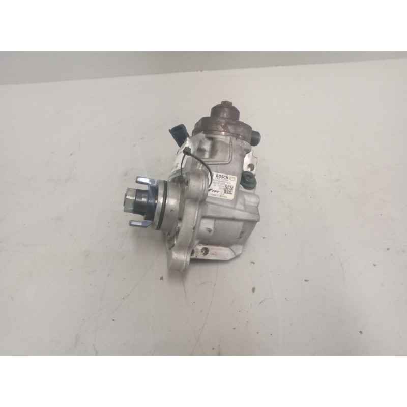 Recambio de bomba inyeccion para iveco sunrise referencia OEM IAM 5801572470  0445010586 - Blanco 4