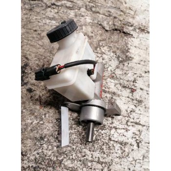 Recambio de bomba freno para daewoo nubira berlina 1.6 cat referencia OEM IAM 8020TU6  