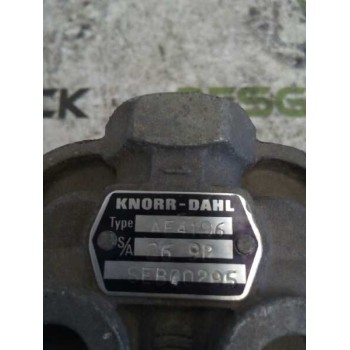 Recambio de valvula aire para renault trucks autobus-furgon r-312 referencia OEM IAM AE4196 1487417907 SEB00295