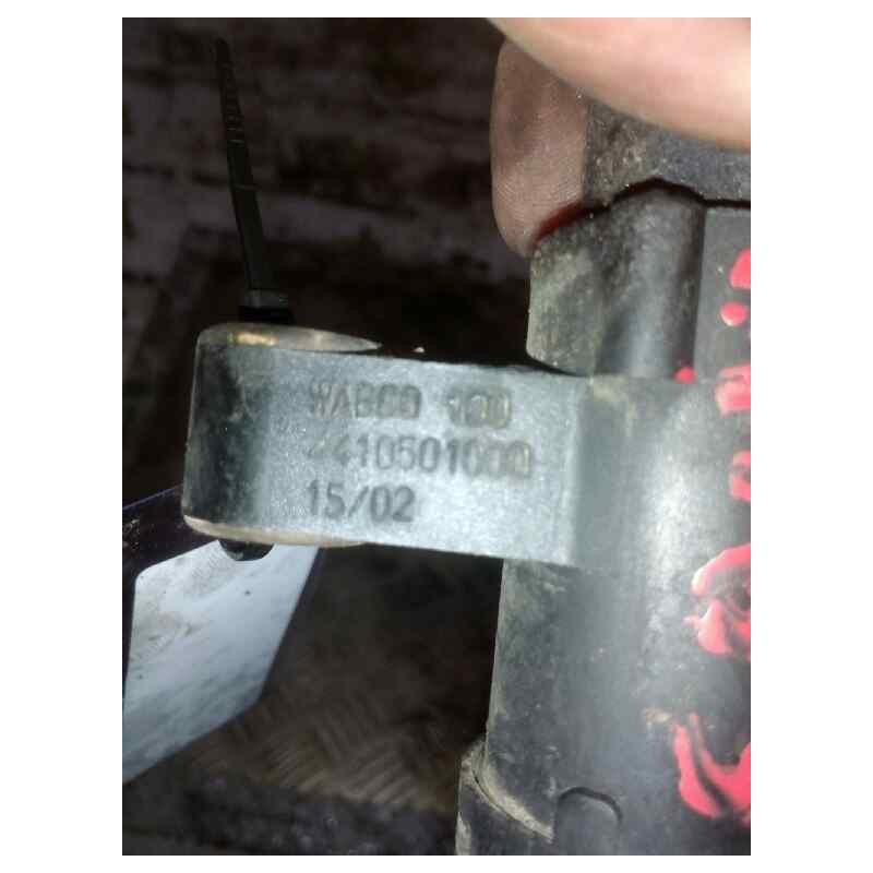 Recambio de valvula aire para renault midlum fg 270.18 e5 corto referencia OEM IAM 4410501000  ELECTRO VALVULA SENSOR ALTURA ECA - Blanco 2