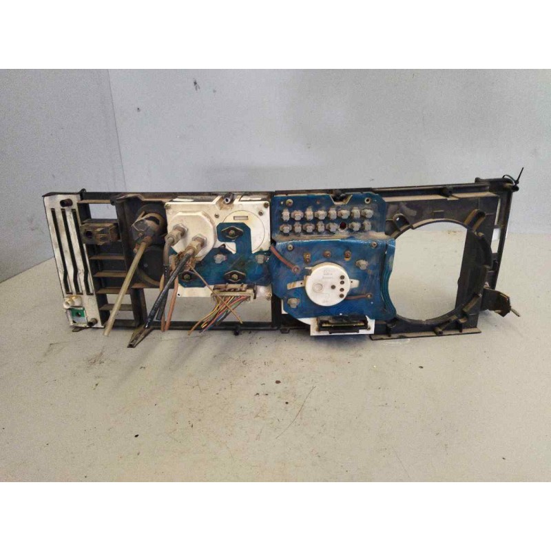 Recambio de cuadro instrumentos para man g 90 (tipo lo1/lo2/lo4 dsd.8.87) referencia OEM IAM 81617016071 81617016165 81271056003 - Blanco 2