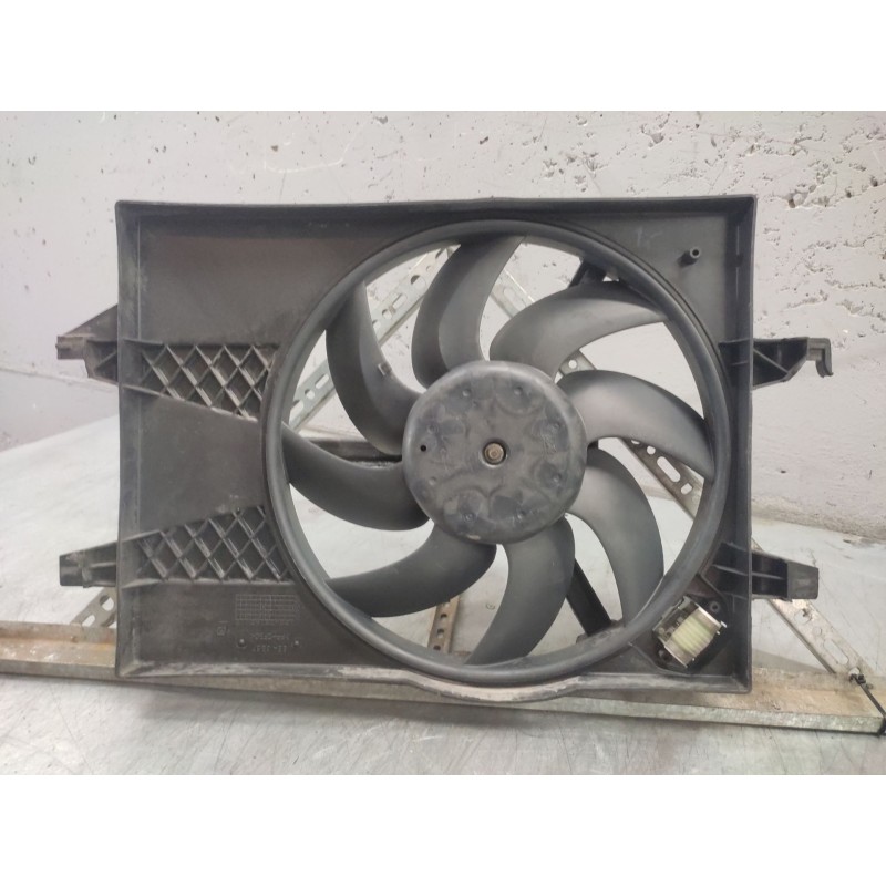 Recambio de electroventilador para ford fiesta (cbk) ambiente referencia OEM IAM - Blanco 2