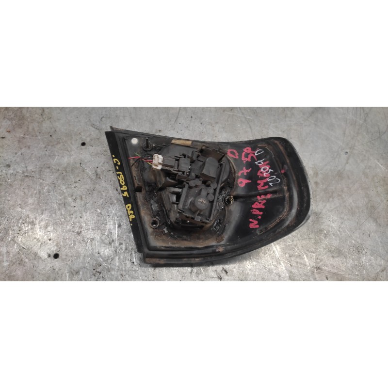 Recambio de piloto trasero derecho para nissan primera berlina (p11) 2.0 navigation referencia OEM IAM - Blanco 2