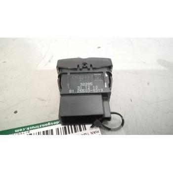 Recambio de interruptor para man tgx 18.xxx 12.4 diesel referencia OEM IAM 81255030319  