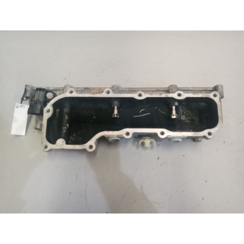 Recambio de colector admision para iveco sunrise referencia OEM IAM 5801959942 - Blanco 4
