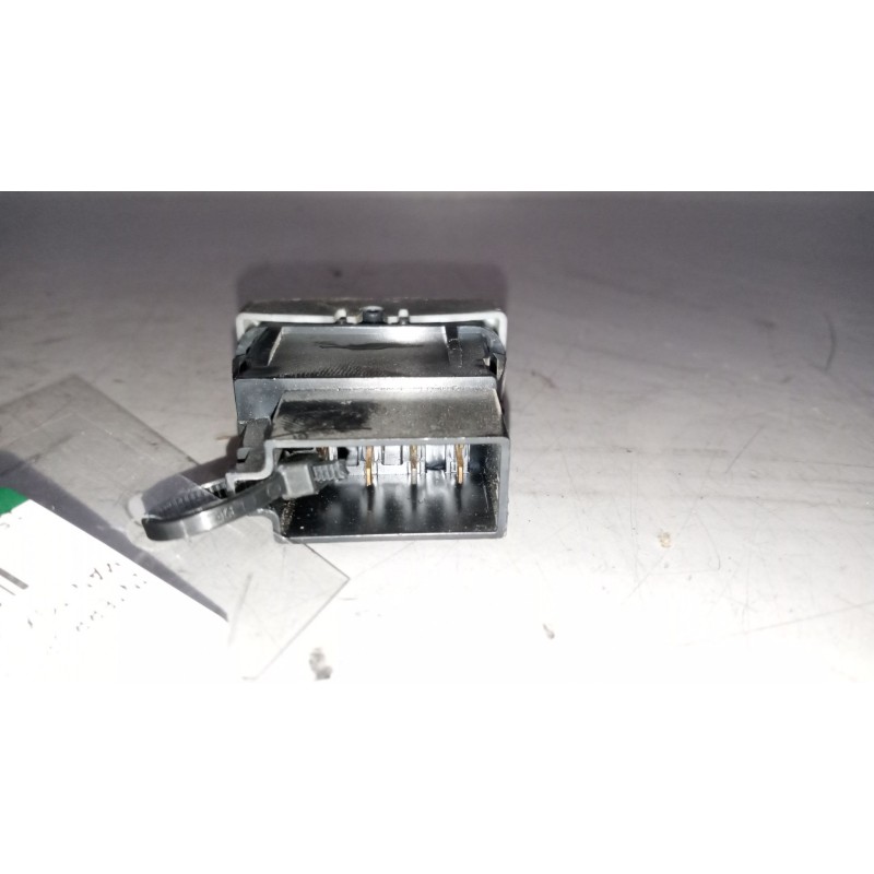 Recambio de interruptor para man tgx 18.480 12.4 diesel referencia OEM IAM 81255030319 - Blanco 3