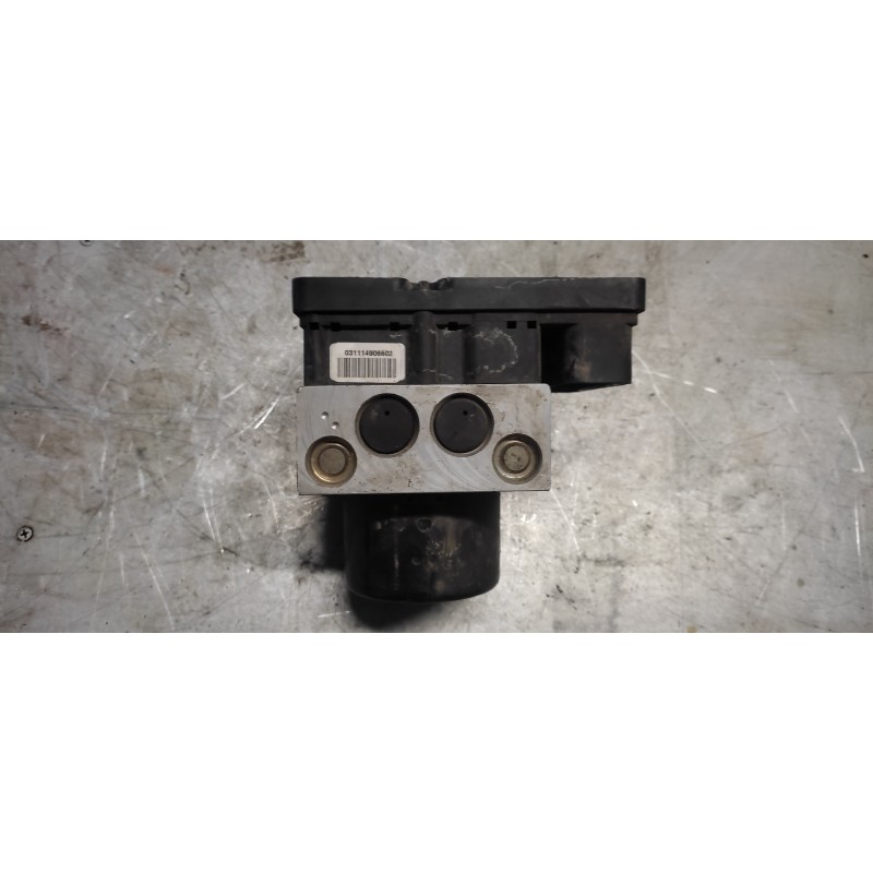 Recambio de abs para ford focus berlina (cak) ambiente referencia OEM IAM 2M512M110EB 3
