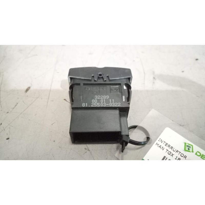 Recambio de interruptor para man tgx 18.480 12.4 diesel referencia OEM IAM 81255030322 - Blanco 2