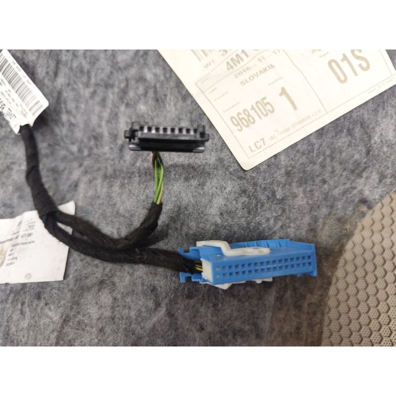 Recambio de guarnecido puerta delantera derecha para audi q7 (4mb, 4mg, 4mq) 3.0 tdi quattro referencia OEM IAM - Negro 5