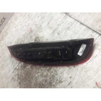 Recambio de piloto trasero derecho para opel corsa c club referencia OEM IAM  5 PINS 
