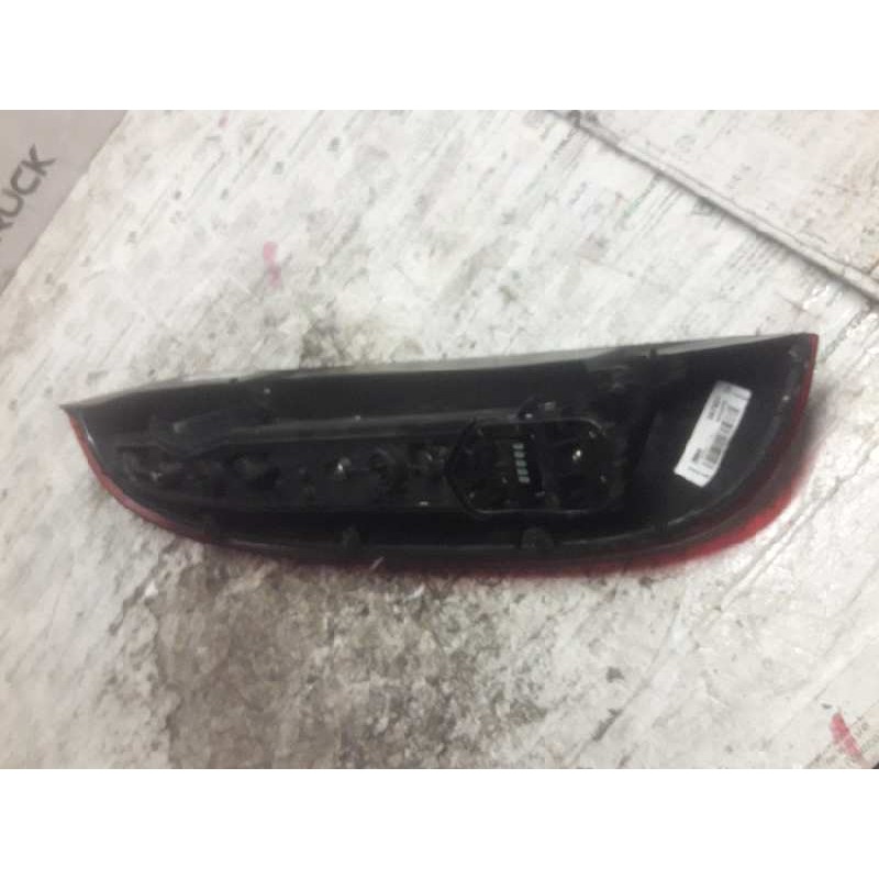 Recambio de piloto trasero derecho para opel corsa c club referencia OEM IAM  5 PINS - Blanco 3