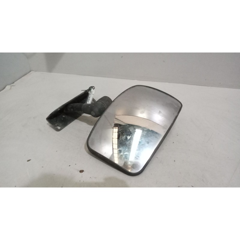 Recambio de retrovisor exterior frontal para renault magnum ab diesel referencia OEM IAM   