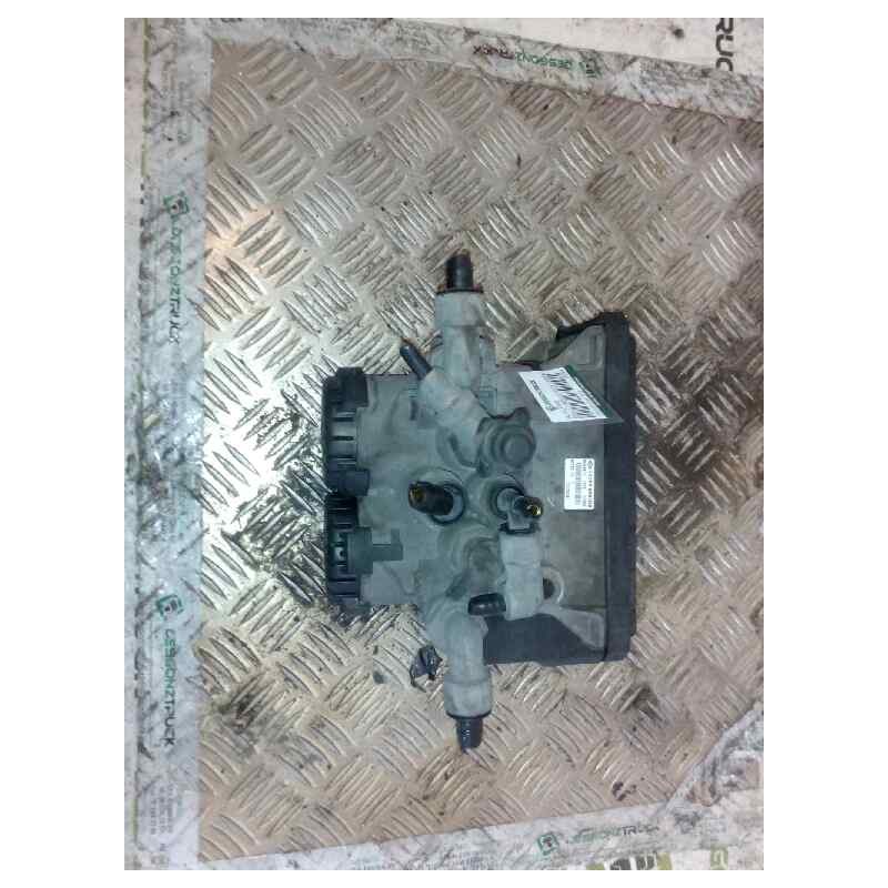 Recambio de valvula aire para renault premium route 2006 fas 4x2 larga distancia referencia OEM IAM 20828241 K001411 VALVULA EBS - Rojo