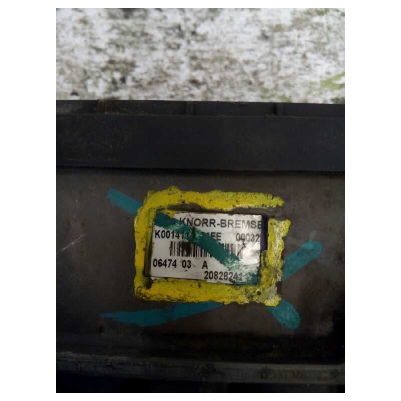Recambio de valvula aire para renault magnum ab 2005 cabina adel.tractor semirr. 4x2 4xx.18 gran espacio referencia OEM IAM 2082 - Blanco 2