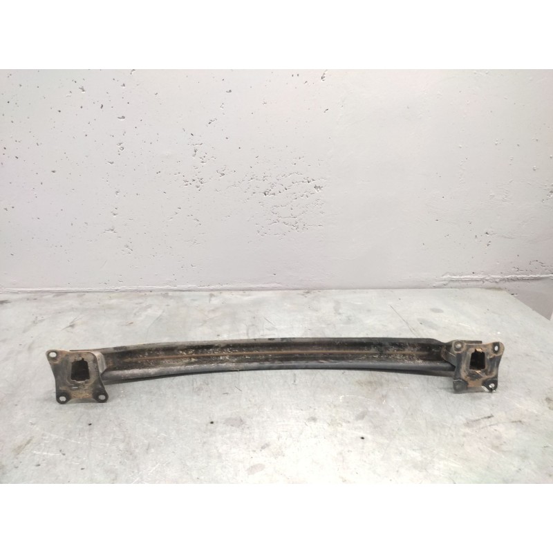 Recambio de refuerzo paragolpes trasero para seat toledo (5p2) magnus referencia OEM IAM - Blanco 2