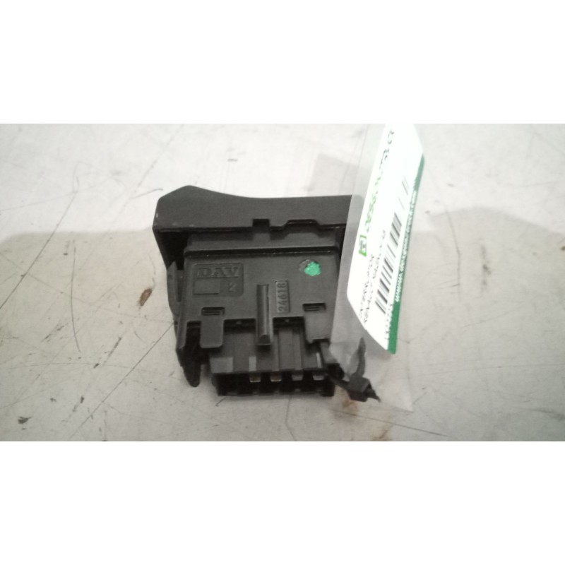 Recambio de interruptor para renault magnum ab diesel referencia OEM IAM 5010589016 - Blanco 2