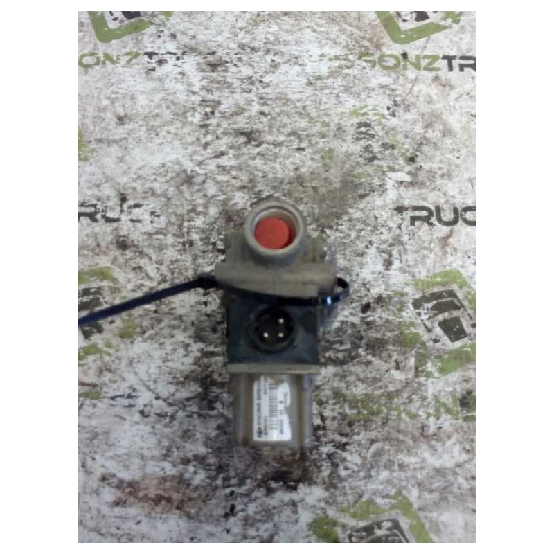 Recambio de valvula aire para renault magnum ab 2005 cabina adel.tractor semirr. 4x2 4xx.18 gran espacio referencia OEM IAM 2051 - Blanco