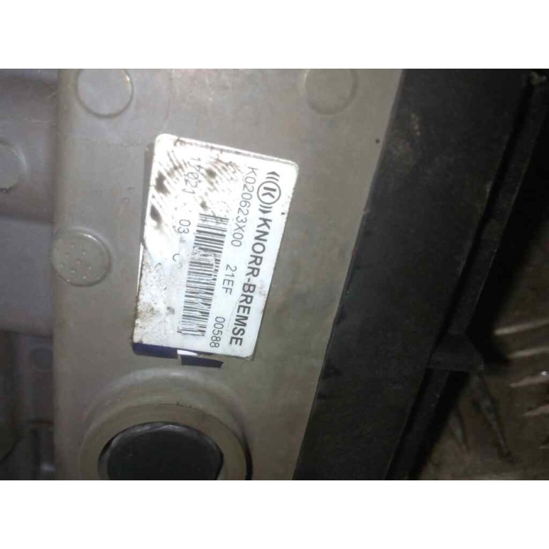 Recambio de valvula aire para renault premium route 2006 fas 4x2 larga distancia referencia OEM IAM K020623X00  VALVULA EBS - Rojo 2