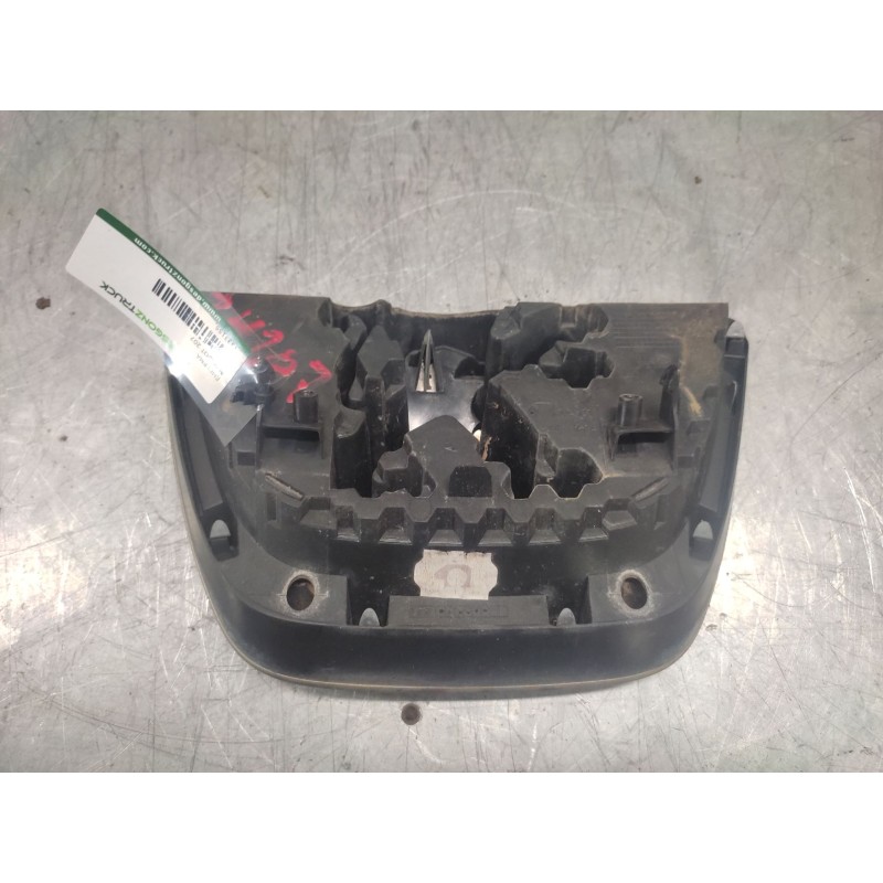 Recambio de emblema para peugeot 207 x-line referencia OEM IAM - Negro 2