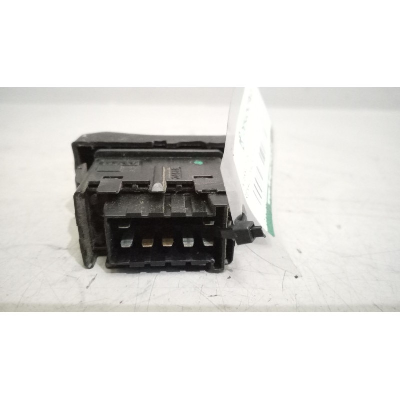 Recambio de interruptor para renault magnum ab diesel referencia OEM IAM 5010589488 - Blanco 3