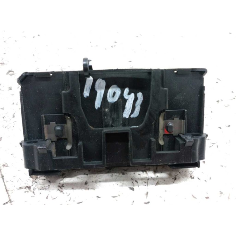 Recambio de lector tarjeta arranque para renault scenic ii grand confort dynamique referencia OEM IAM - Negro 2