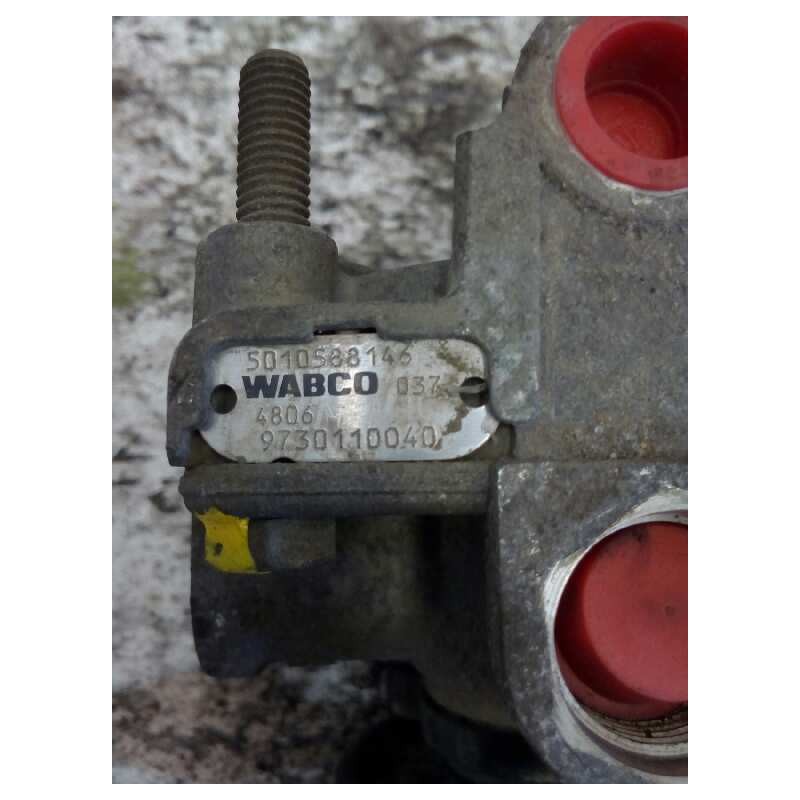 Recambio de valvula aire para renault magnum ab 2005 cabina adel.tractor semirr. 4x2 4xx.18 gran espacio referencia OEM IAM 5010 - Blanco 2