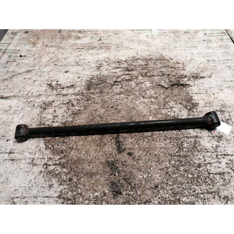 Recambio de brazo suspension inferior trasero derecho para daewoo nubira berlina 1.6 cat referencia OEM IAM   