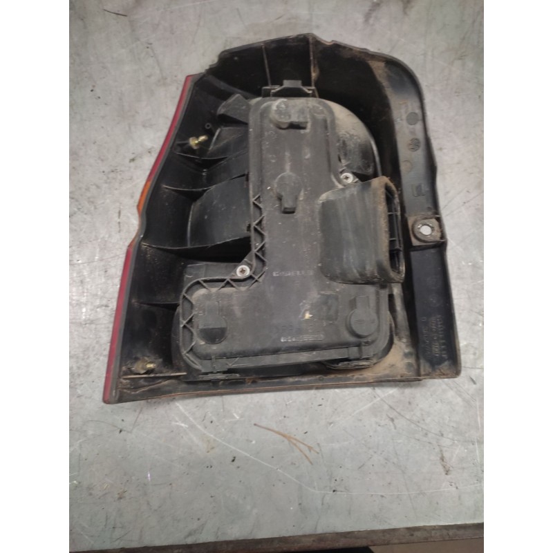 Recambio de piloto trasero derecho para seat arosa (6h1) referencia OEM IAM - Blanco 2