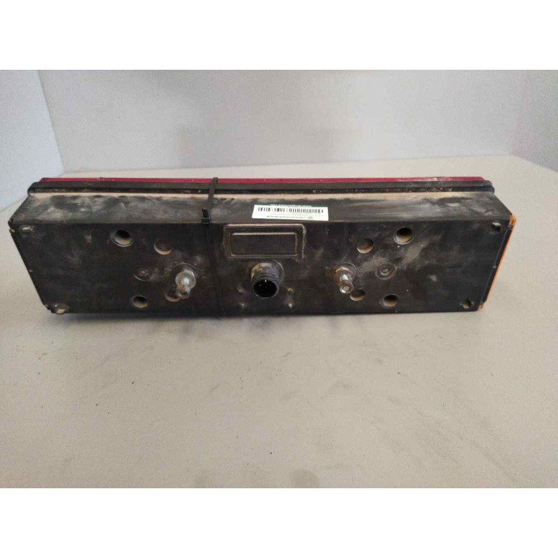 Recambio de piloto trasero izquierdo para . no identificado referencia OEM IAM   PILTO UNIVERSAL CAMION 2
