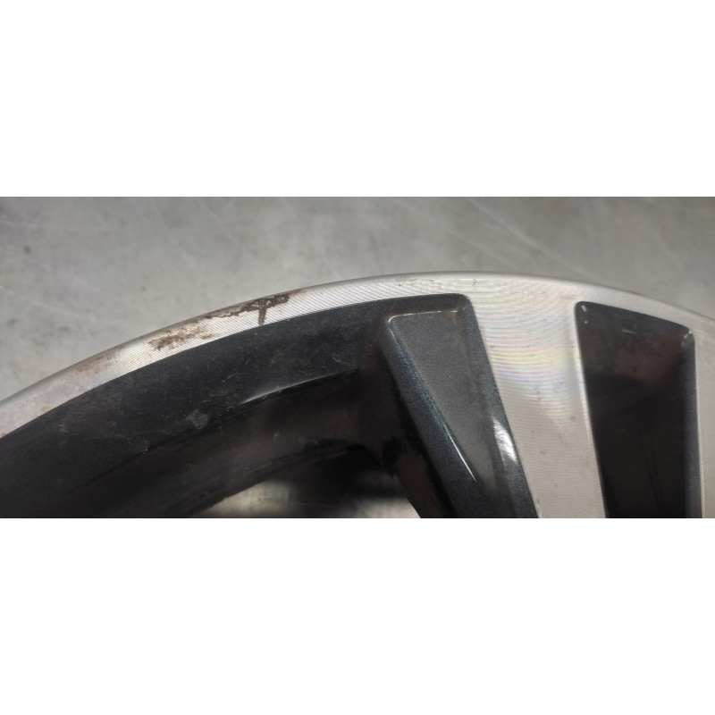Recambio de juego llantas para nissan qashqai (j11) acenta referencia OEM IAM  18 X 7J 18''-5 TORNILLOS - Blanco 5