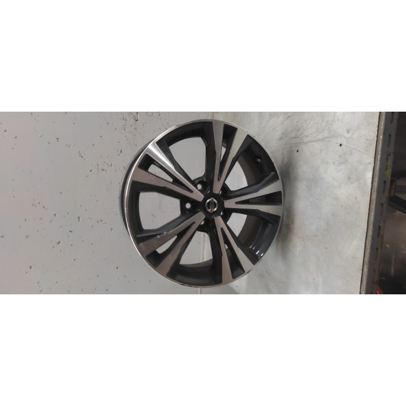 Recambio de juego llantas para nissan qashqai (j11) acenta referencia OEM IAM  18 X 7J 18''-5 TORNILLOS - Blanco 6