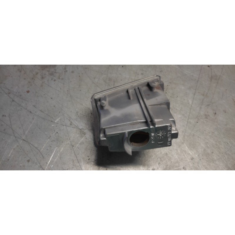Recambio de piloto delantero izquierdo para renault 11 1.1 referencia OEM IAM 7700773348 2