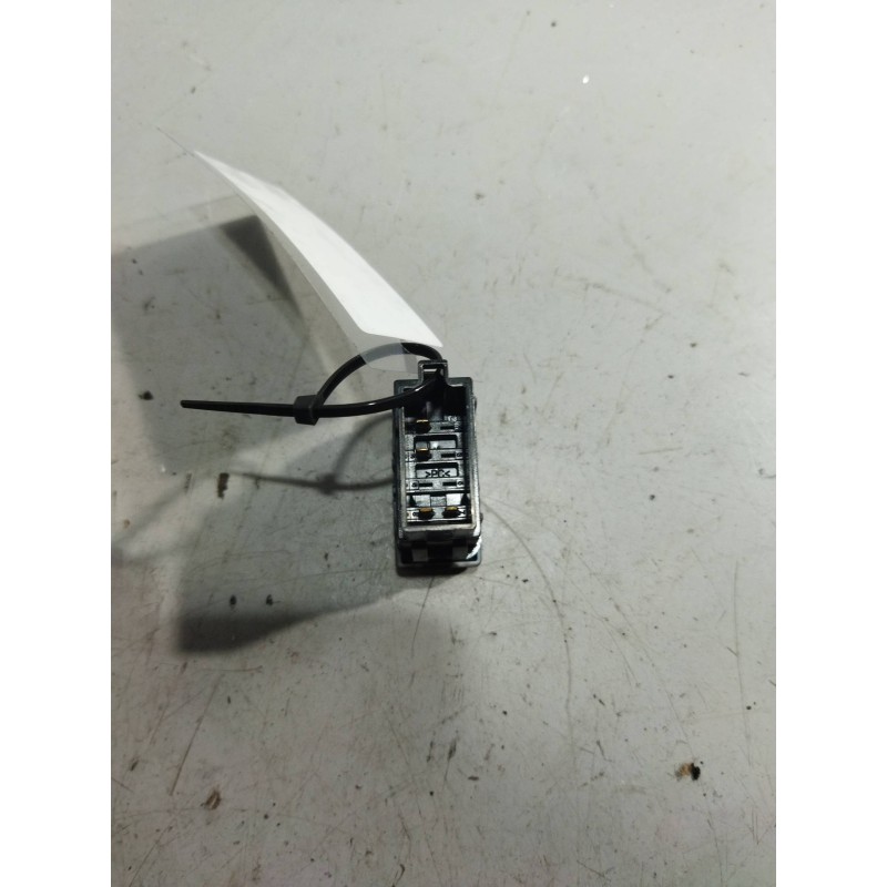 Recambio de interruptor para man tgx 18.480 12.4 diesel referencia OEM IAM 81255030322 - Blanco 3