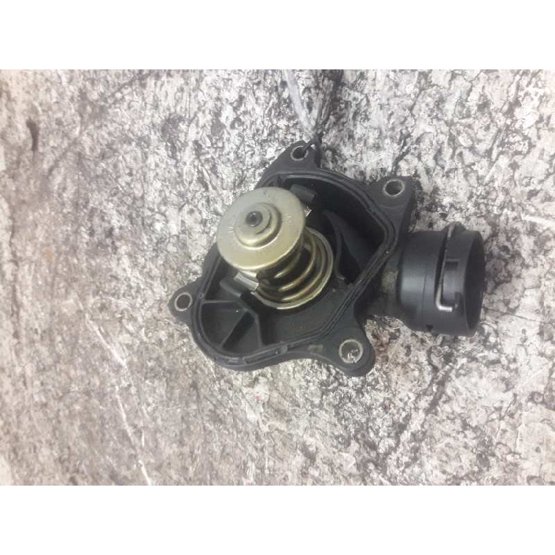 Recambio de termostato para bmw serie 7 (e65/e66) 730d referencia OEM IAM 1162837 S900837 2248038 - Gris 3