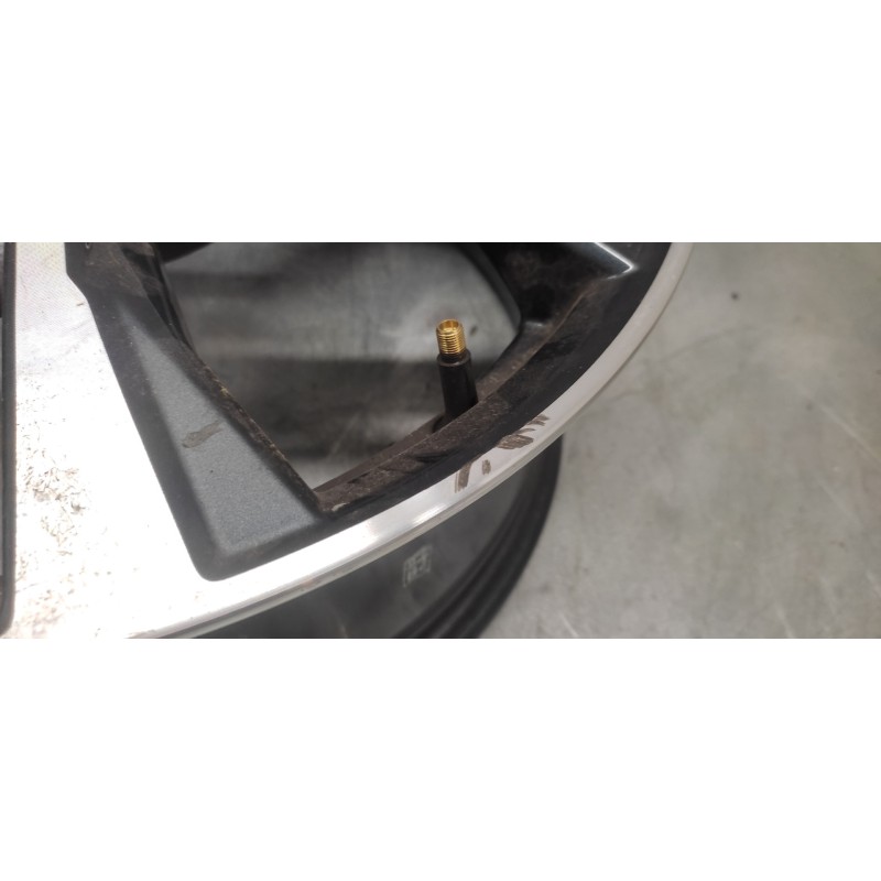 Recambio de juego llantas para nissan qashqai (j11) acenta referencia OEM IAM  18 X 7J 18''-5 TORNILLOS - Blanco 11