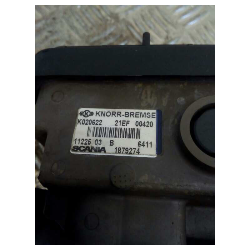 Recambio de valvula aire para scania serie p/g/r (l-clase) fsa r620 (4x2) largo cr 19 a referencia OEM IAM 1879274 K020622 VALVU - Blanco 2