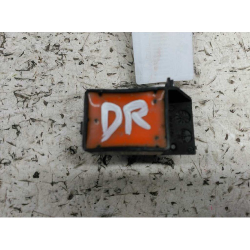 Recambio de sensor airbag para renault scenic ii grand confort dynamique referencia OEM IAM 8200682396 DERECHO - Negro 2