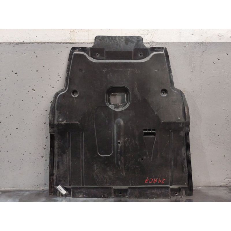 Recambio de cubrecarter para infiniti q30 1.5 d referencia OEM IAM   