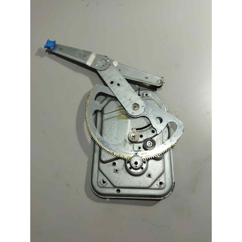 Recambio de elevalunas delantero derecho para scania serie p/g/r (l-clase) fsa r520 (4x2) largo cr 19 topline referencia OEM IAM - Blanco 2