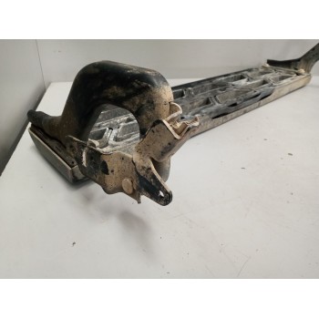 Recambio de peldaño frontal para renault serie t 12.8 diesel referencia OEM IAM 7482295643  7482275869