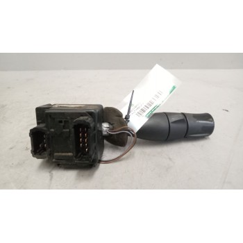 Recambio de mando intermitentes para renault magnum ab diesel referencia OEM IAM 5010589561  