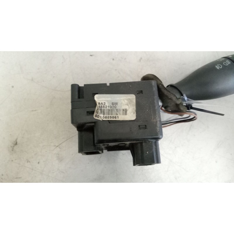Recambio de mando intermitentes para renault magnum ab diesel referencia OEM IAM 5010589561 - Blanco 2