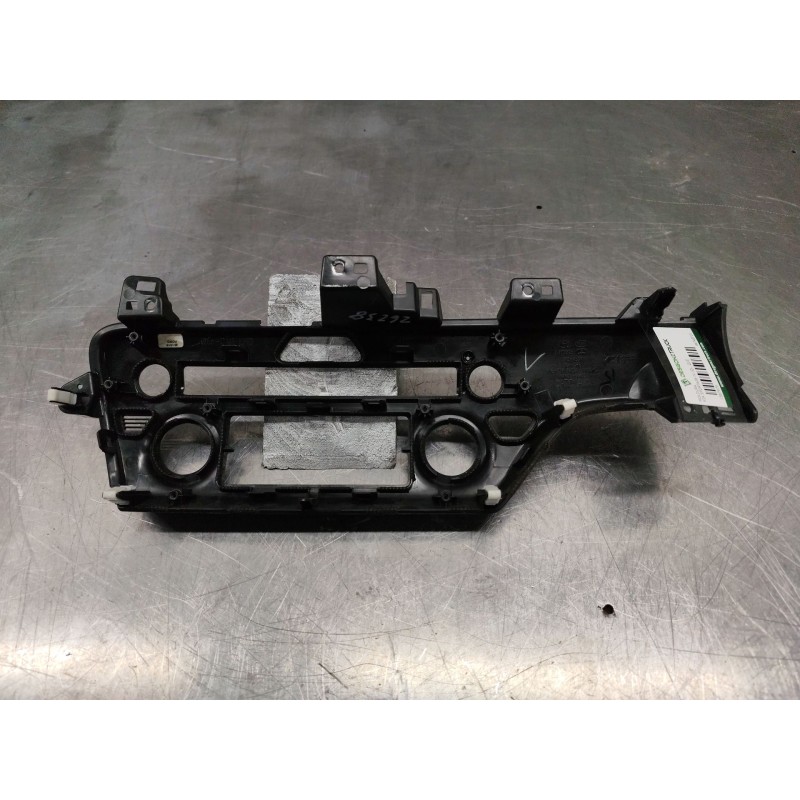 Recambio de moldura para kia sportage iv (ql, qle) 1.7 crdi referencia OEM IAM 84745F13 - Blanco 4