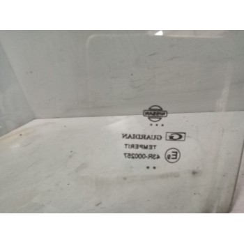 Recambio de luna delantera derecha para nissan trucks atleon 165 referencia OEM IAM   