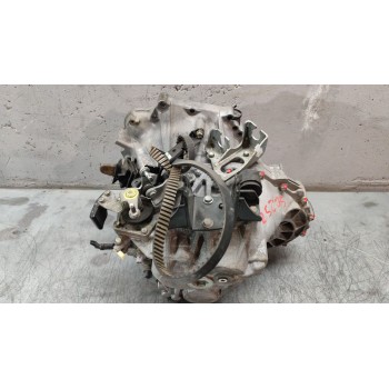 Recambio de caja cambios para toyota avensis (_t25_) 2.0 d-4d (adt250_) referencia OEM IAM 3030020A90  